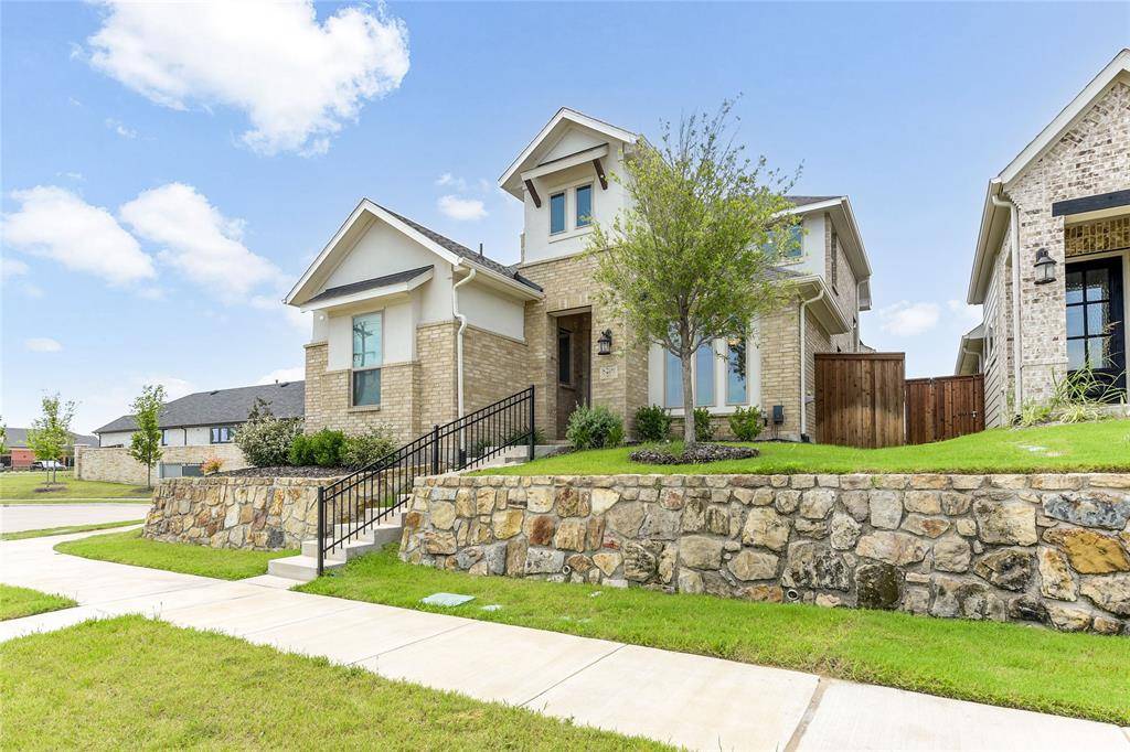 Mckinney, TX 75071,8209 Hackberry Lane