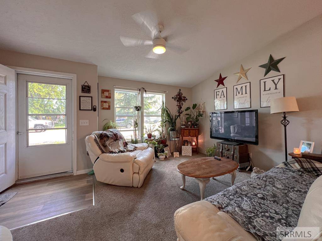 Roberts, ID 83444,2861 E 642 N