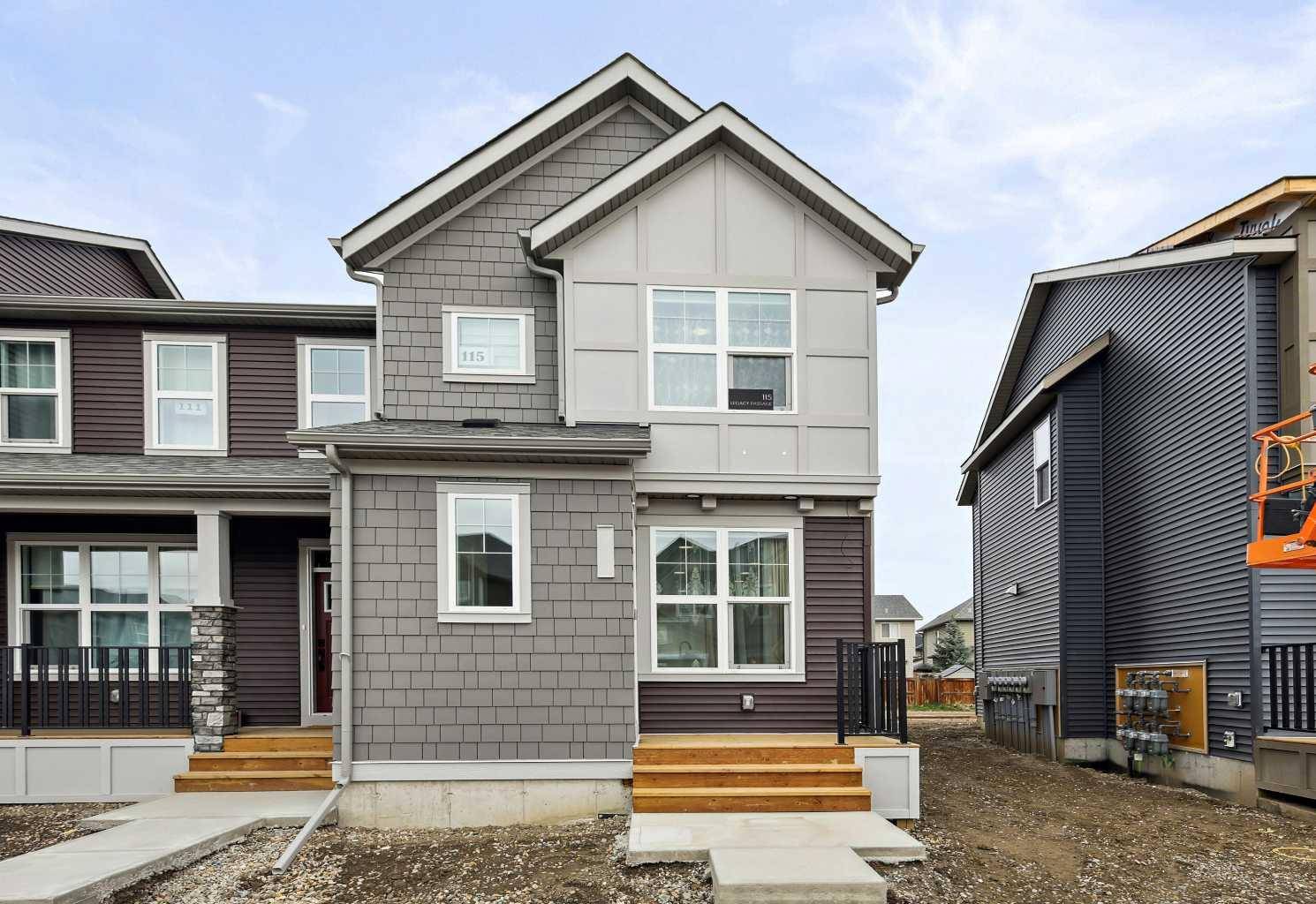 115 Legacy Passage Southeast, Calgary, AB T2X 5L7