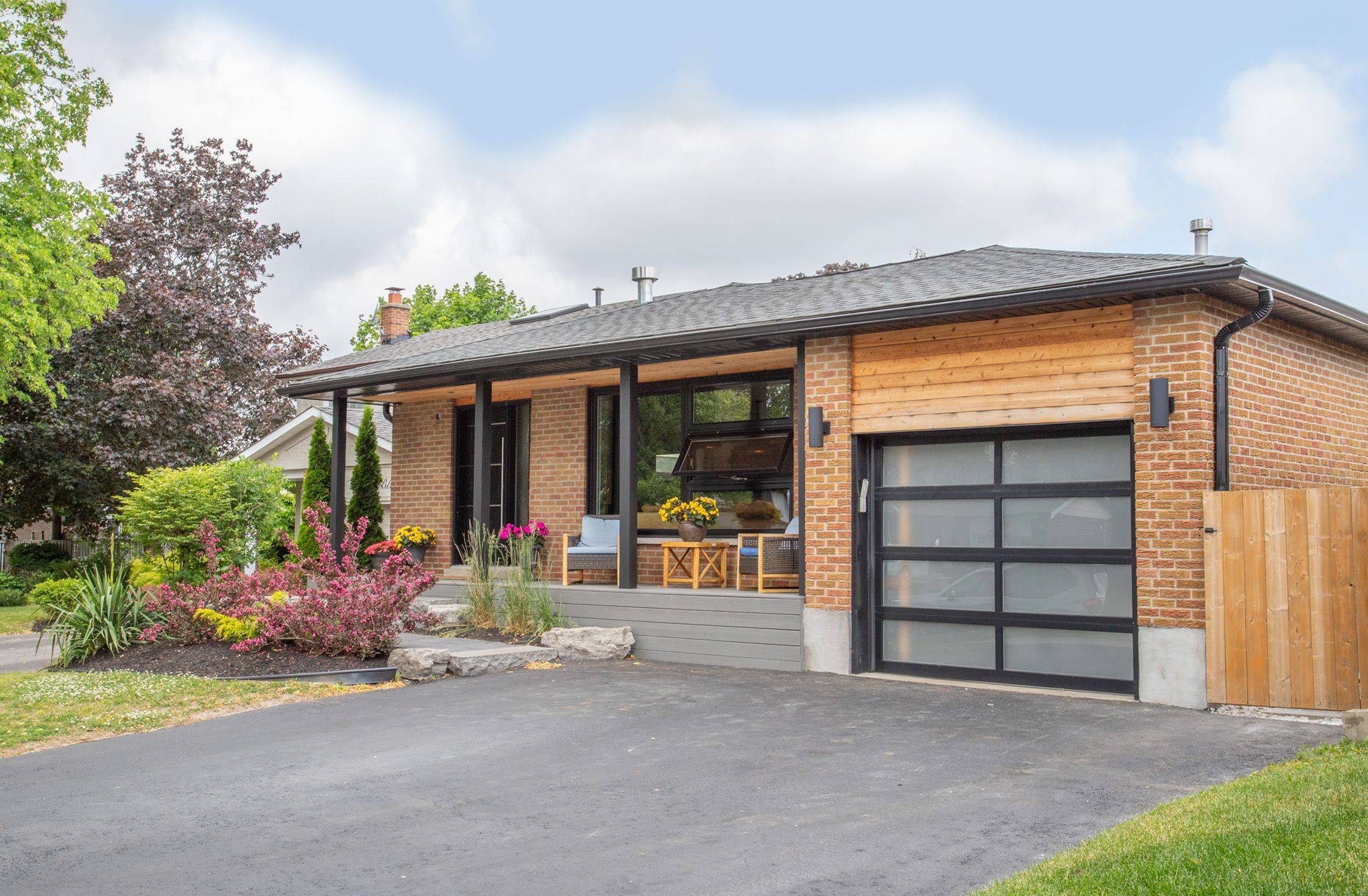 Whitby, ON L1N 5W3,147 Michael BLVD