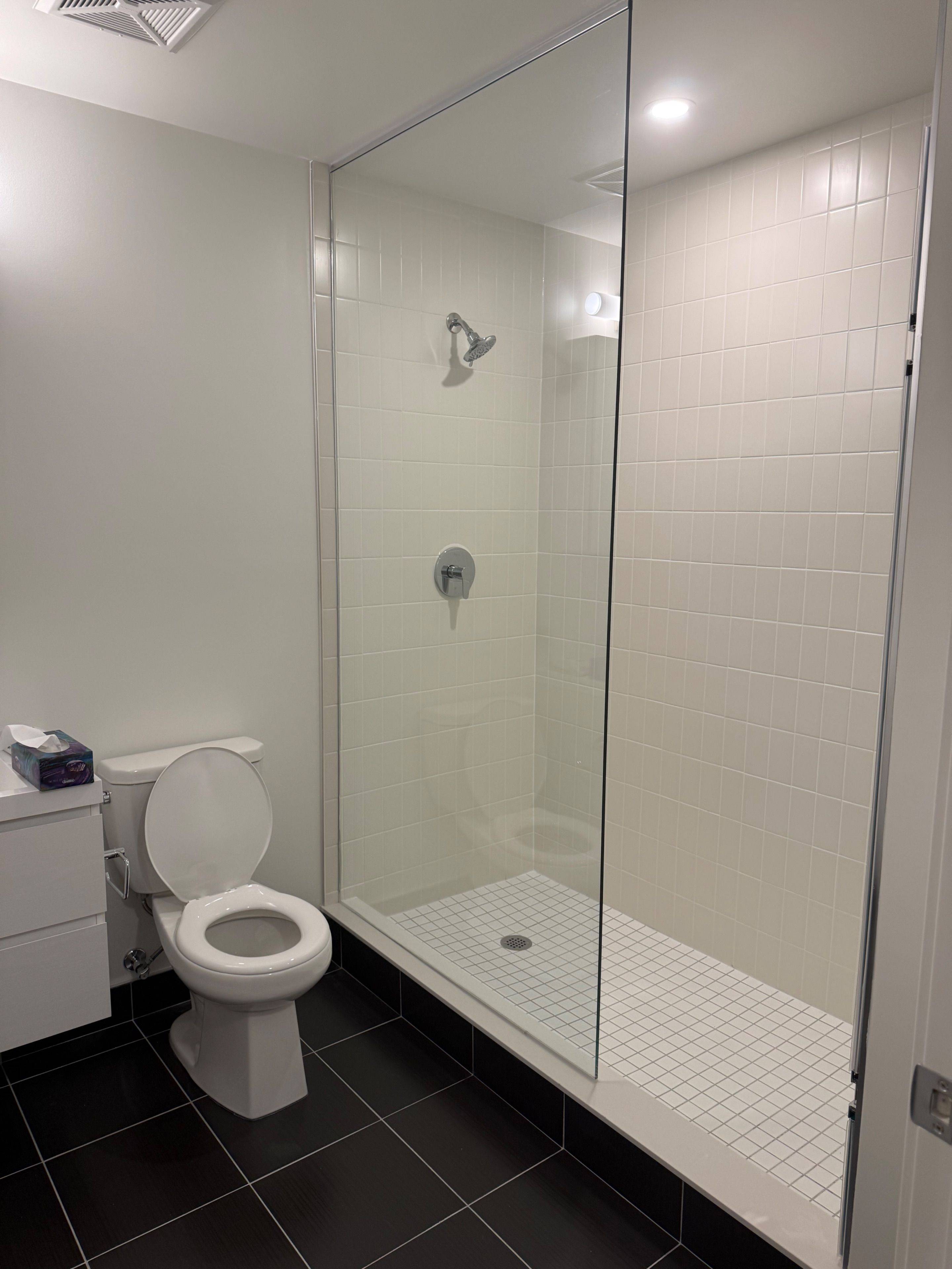 Markham, ON L6G 0G4,38 Andre De Grasse ST #D417