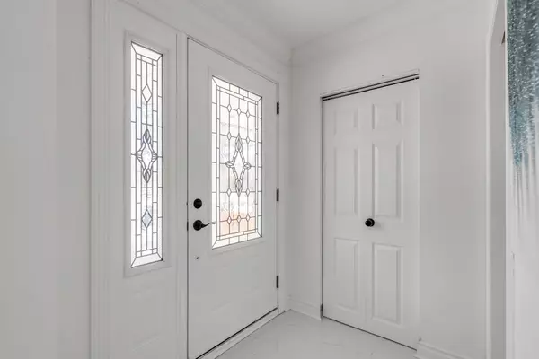 Mississauga, ON L5C 2H7,3465 Orion CRES