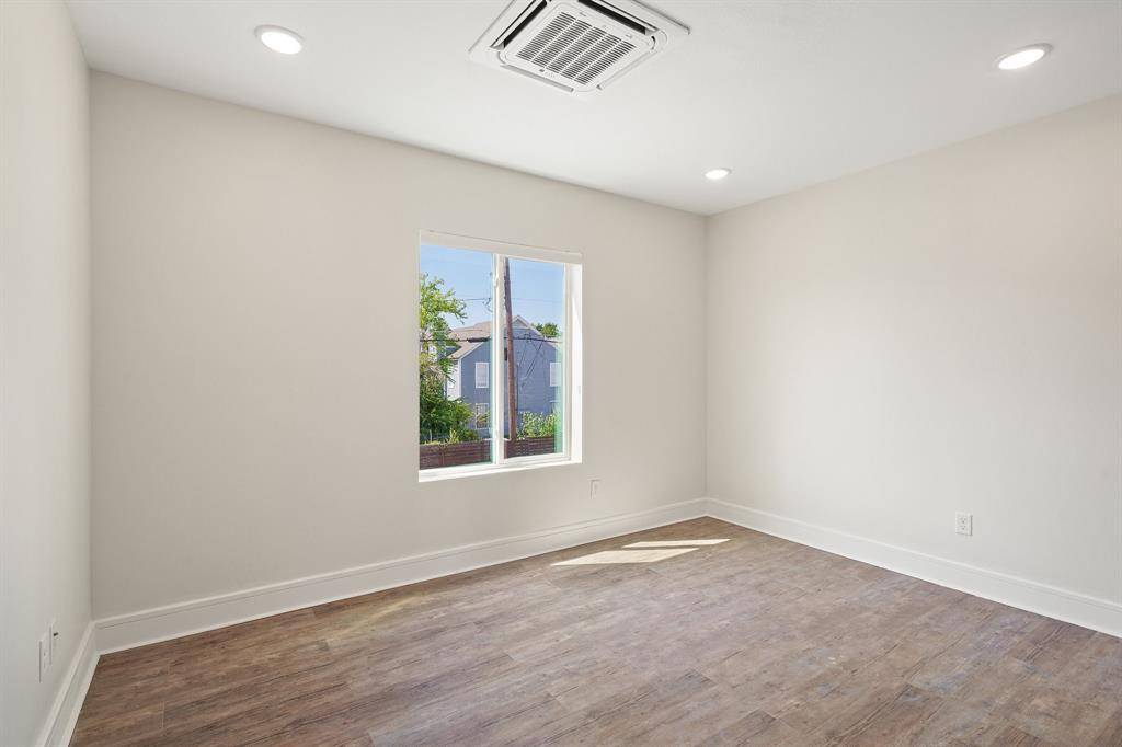 Dallas, TX 75204,4625 Virginia Avenue #211B