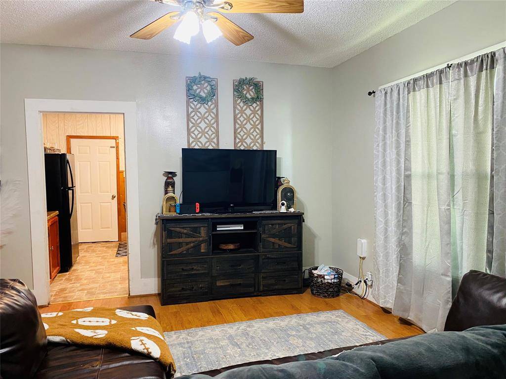 Haskell, TX 79521,607 N 1st
