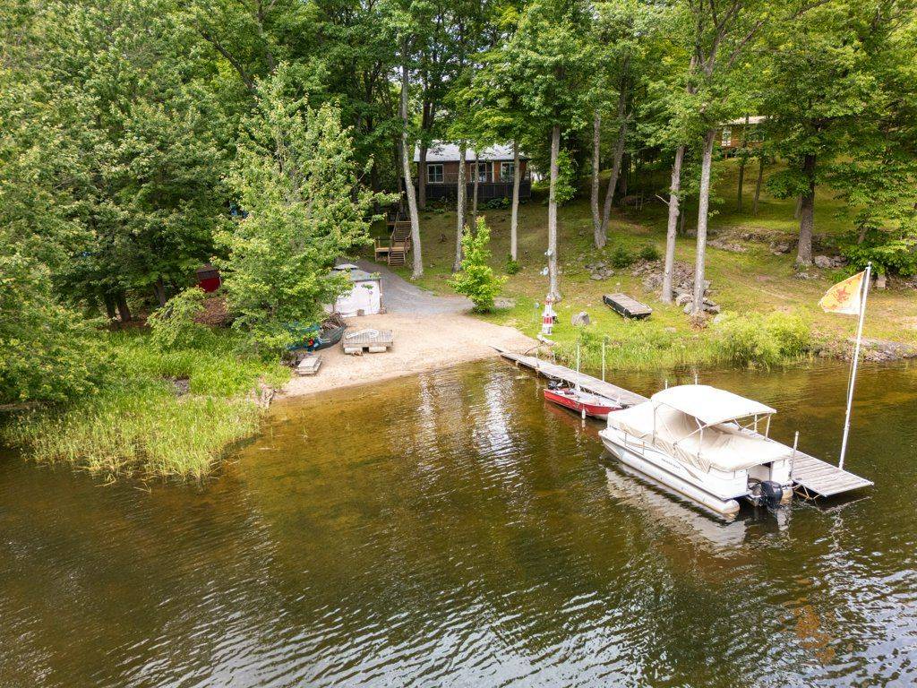 31 Acorn LN, Frontenac, ON K0H 2V0