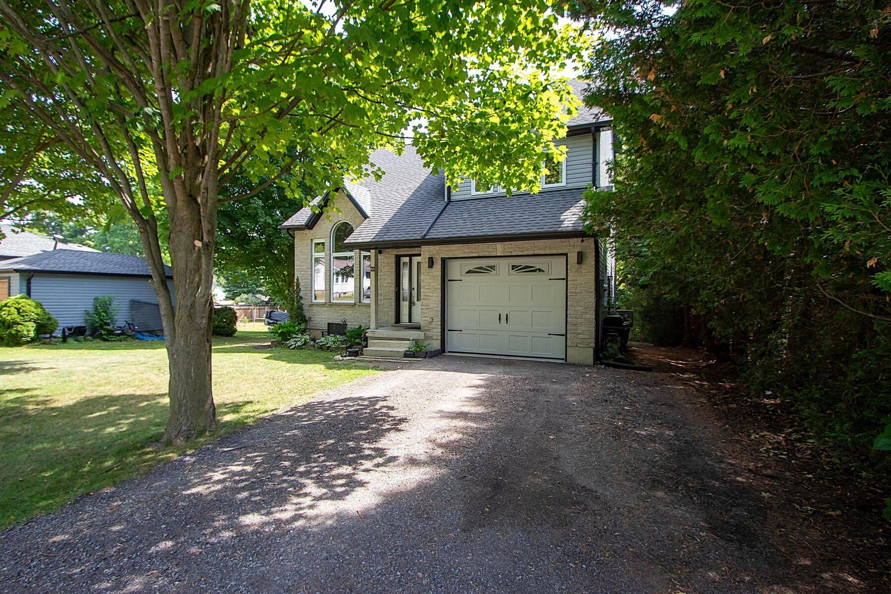 Bayham, ON N0J 1Z0,22 Oak ST