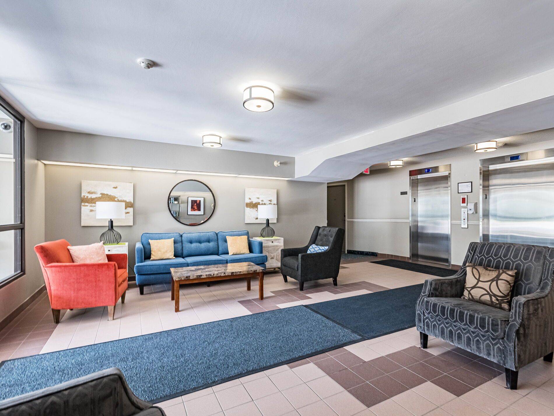 Guelph, ON N1H 8H5,107 BAGOT ST #214