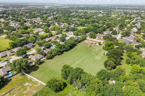 North Richland Hills, TX 76182,6744 Hewitt Street