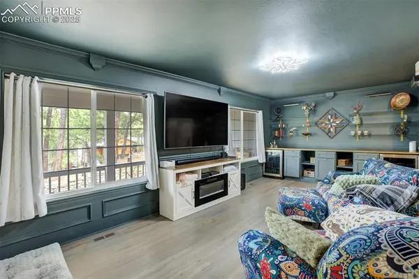 Colorado Springs, CO 80921,1095 Becky DR