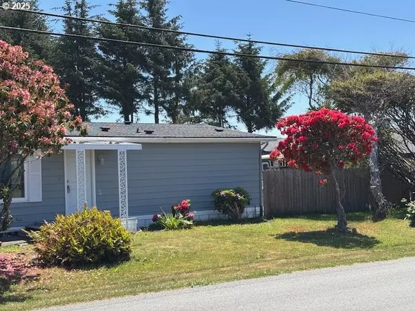 Brookings, OR 97415,1117 FIFIELD ST