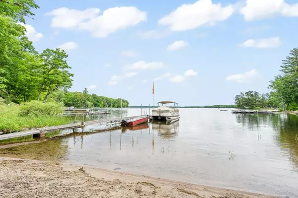 Frontenac, ON K0H 2V0,31 Acorn LN