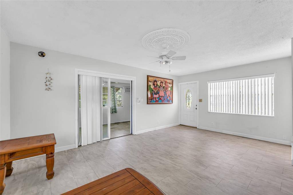 Deerfield Beach, FL 33441,[StreetName,UnitNumber,StreetNumber,StreetDirPrefix]
