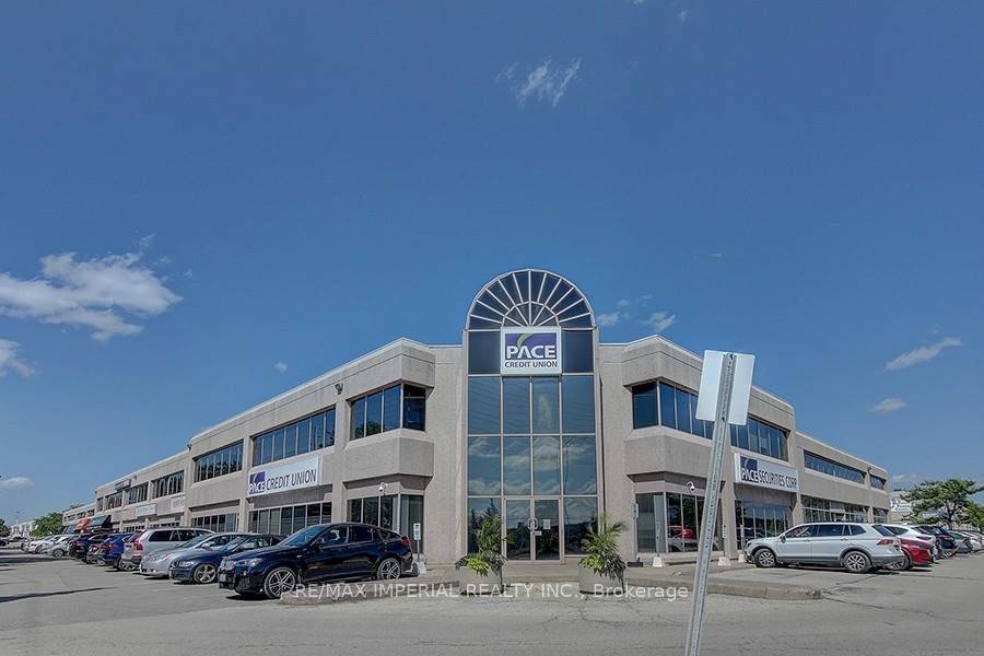 Vaughan, ON L4K 4L7,8111 Jane ST #3