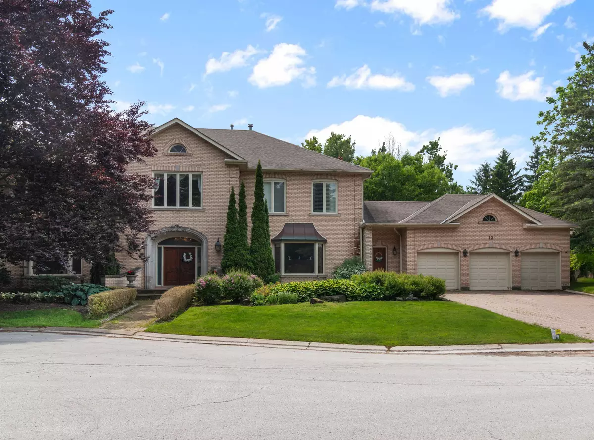 Richmond Hill, ON L4C 8C9,12 Moodie DR