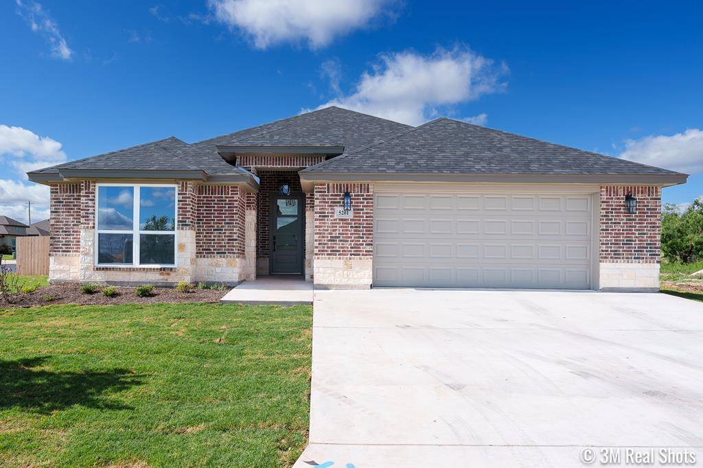 5201 Royal Oak Dr, San Angelo, TX 76904