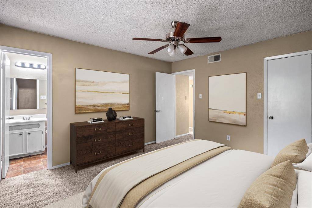 Burleson, TX 76028,628 Evelyn Lane