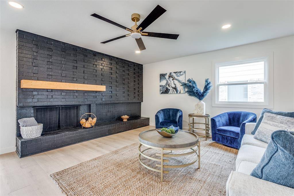 Dallas, TX 75244,3741 Crown Shore Drive