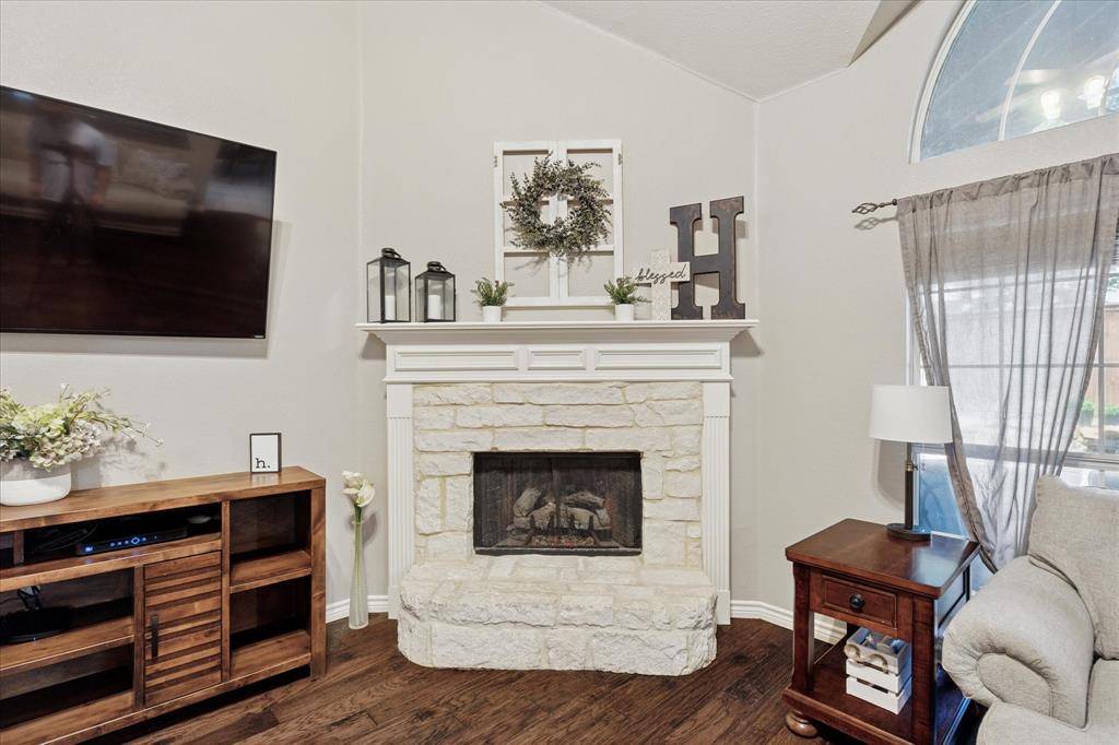 Mansfield, TX 76063,8 Pinedale Court