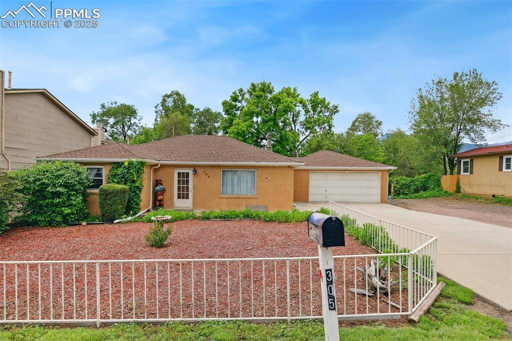 Colorado Springs, CO 80905,305 W Brookside ST