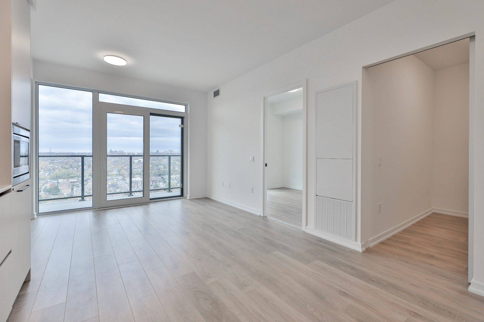 Toronto W02, ON M6H 0E3,1285 Dupont ST #2106