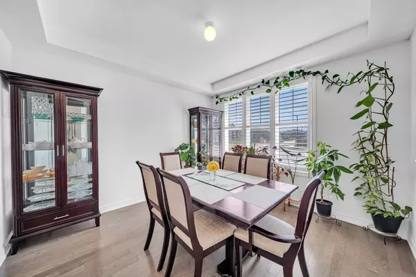 Whitby, ON L1P 0H5,153 Coronation RD