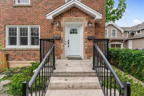 Burlington, ON L7S 1H7,1431 Caroline ST #Main Unit