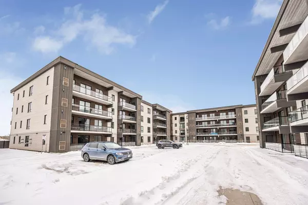 Niagara Falls, ON L2H 3W6,7549A Kalar RD #407