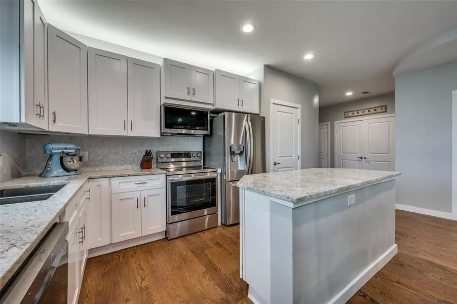 4107 Bowser Avenue #202, Dallas, TX 75219
