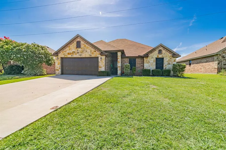 416 Autumn Trail, Royse City, TX 75189