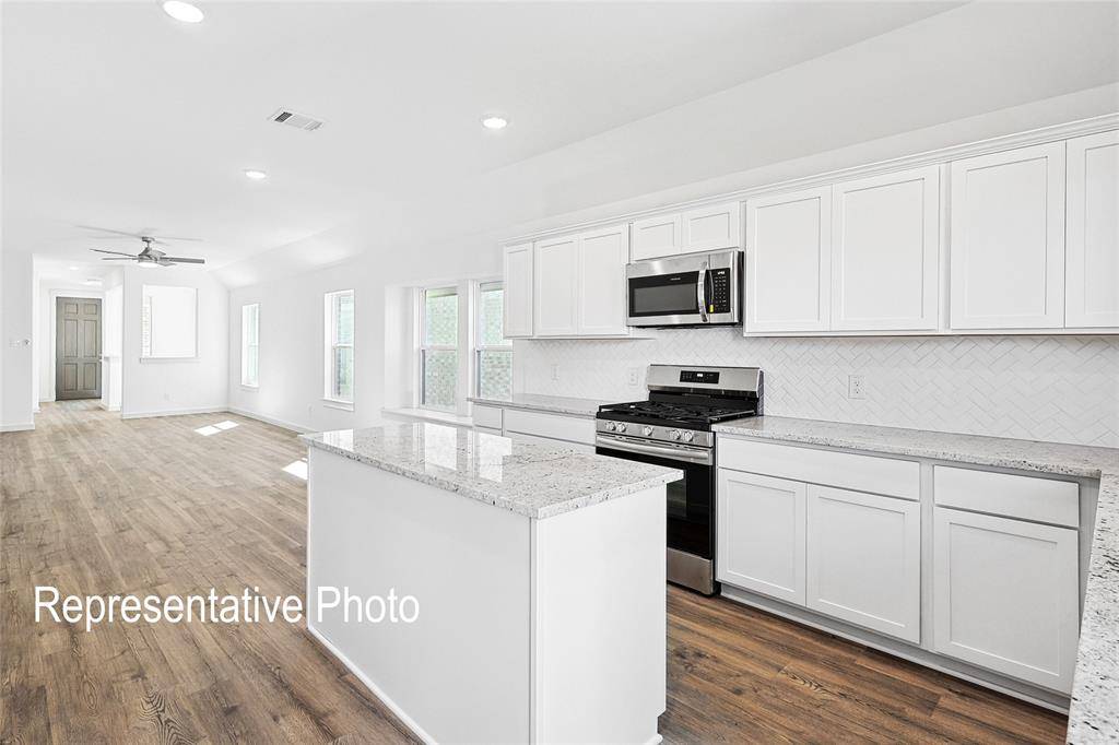 Forney, TX 75126,1125 Baker Bridge Drive
