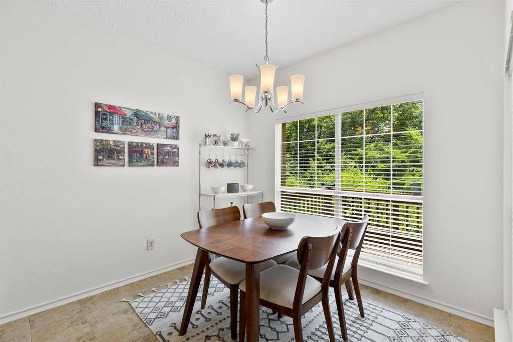 Dallas, TX 75211,2506 Wedglea Drive #907