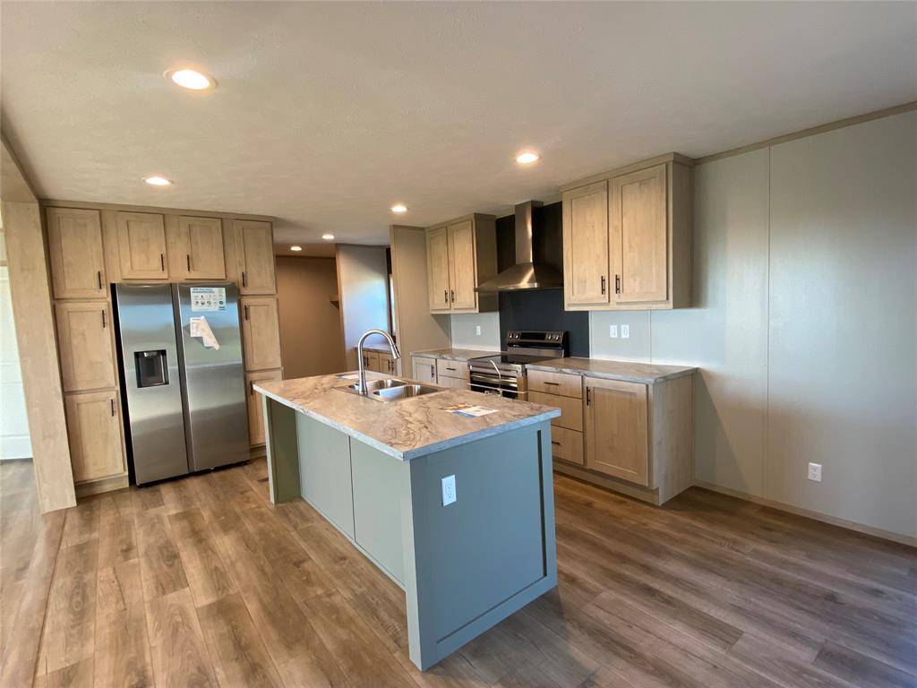 Barry, TX 75102,7740 NW County Road 1200