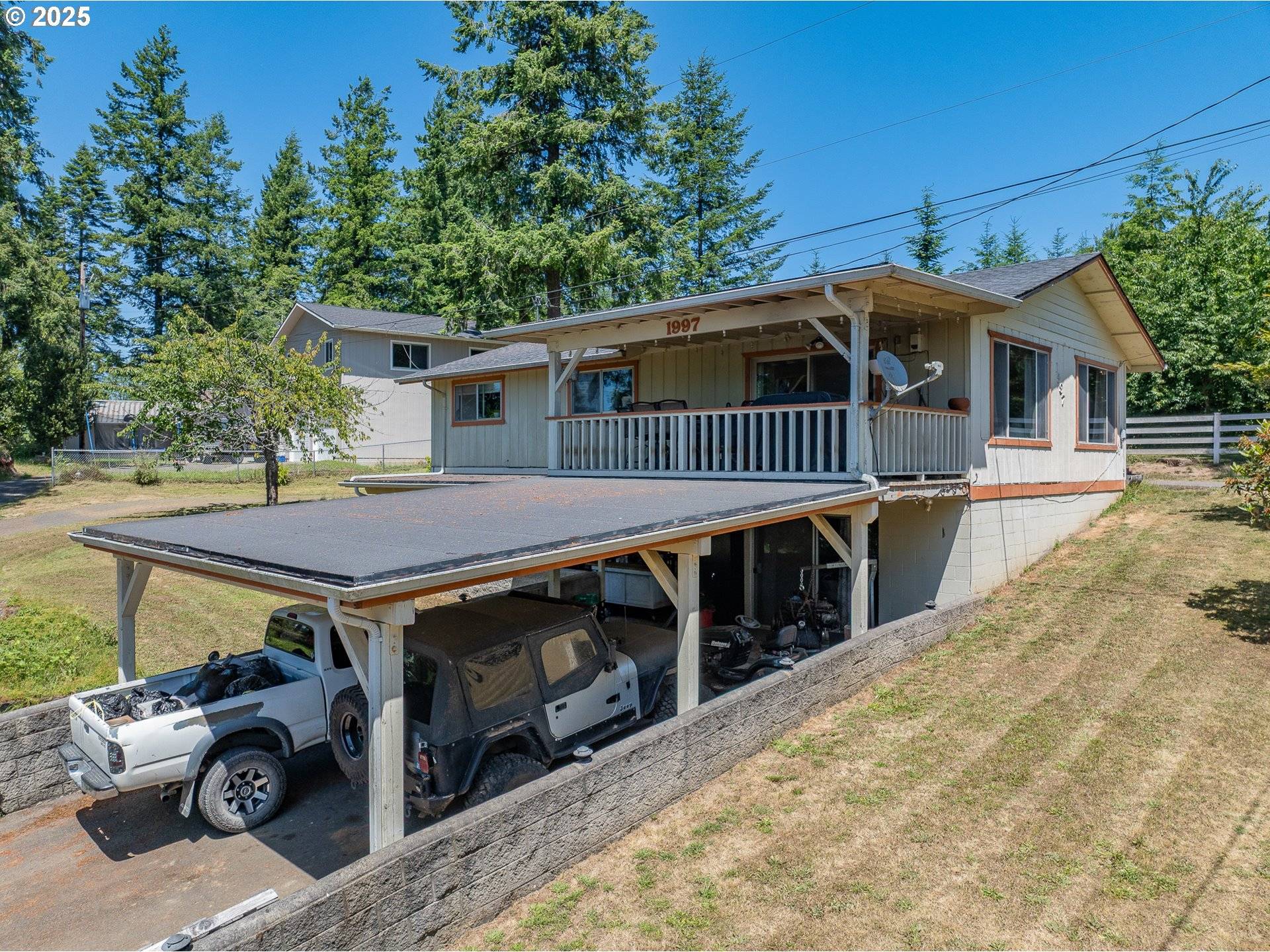 Myrtle Point, OR 97458,1997 HAZEL ST