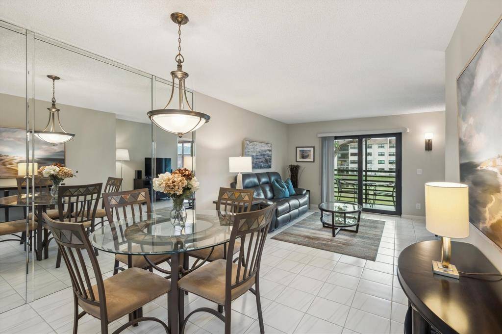 Sunrise, FL 33322,2748 NW 104th Ave #207