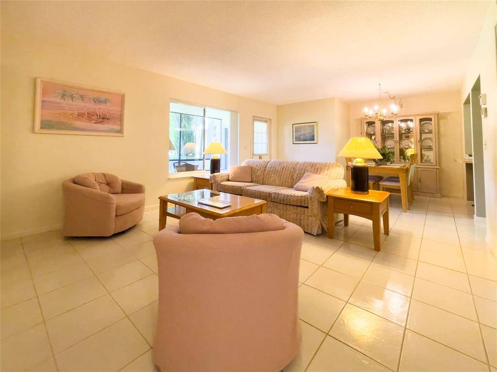 Greenacres, FL 33463,[StreetName,UnitNumber,StreetNumber,StreetDirPrefix]