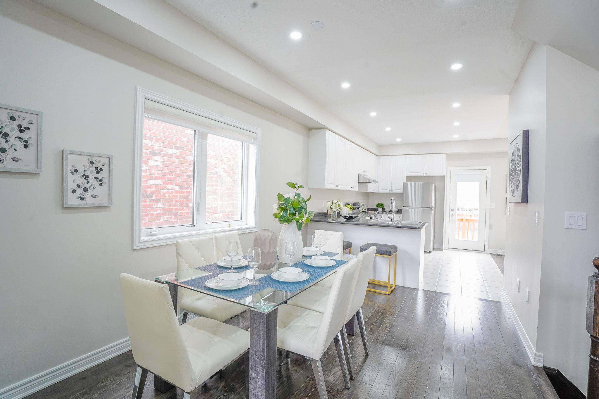 East Gwillimbury, ON L9N 0P4,7 John Moore RD