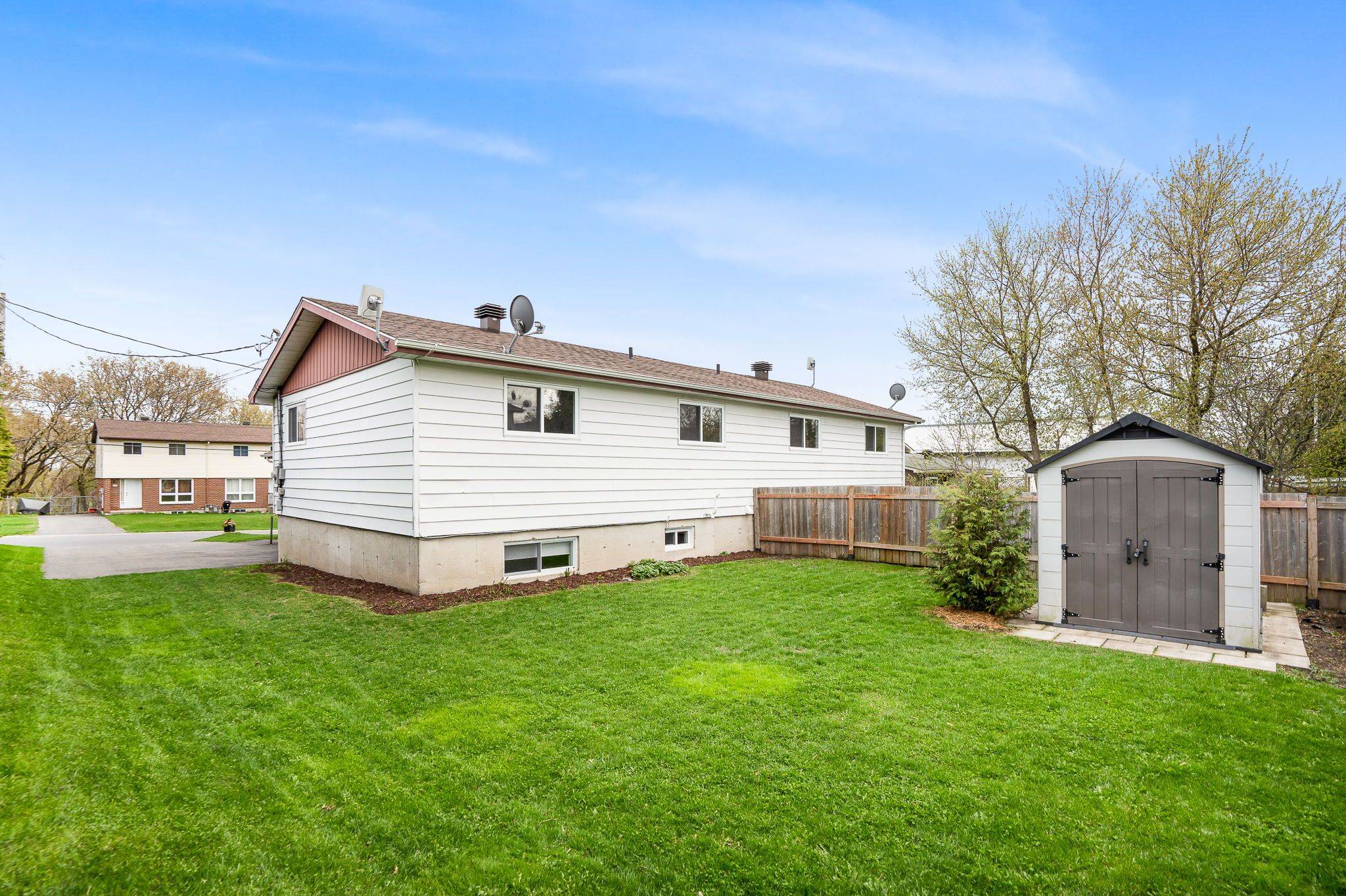 Champlain, ON K0B 1R0,68 Boyd ST