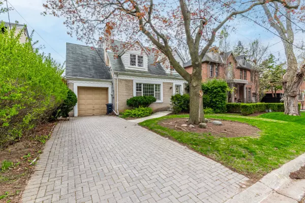 53 Caribou RD, Toronto C04, ON M5N 2A6