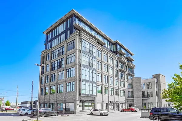 10376 Yonge ST #601, Richmond Hill, ON L4C 3B8
