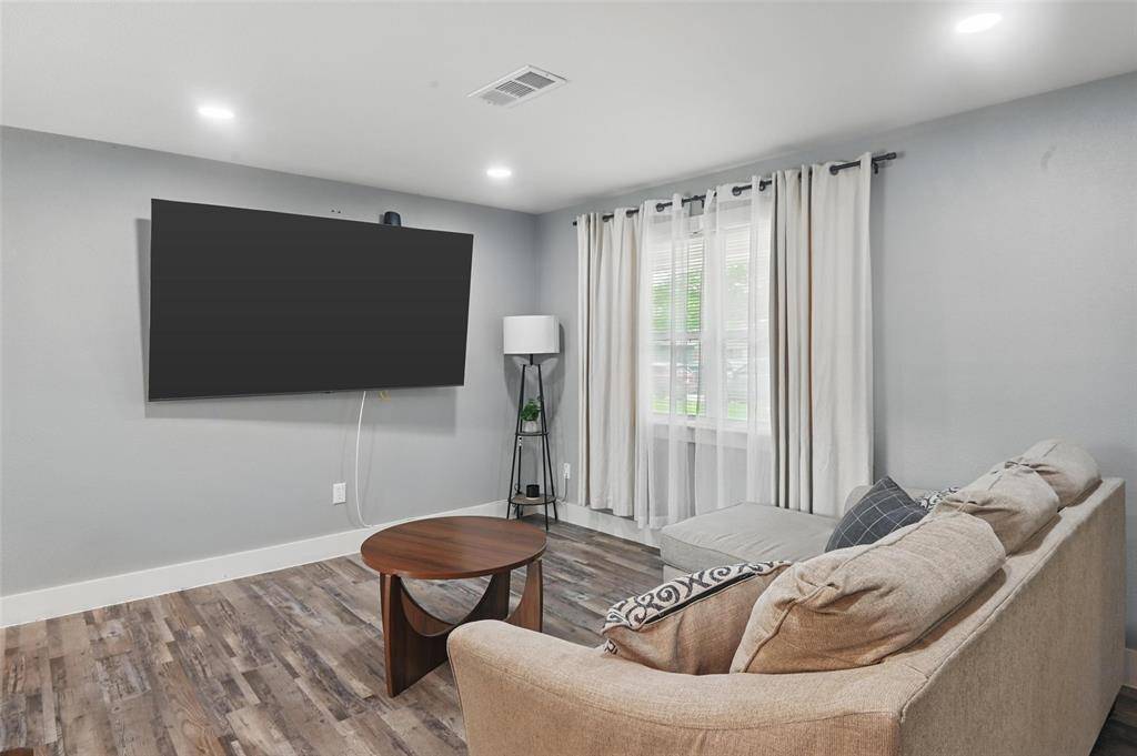 Mesquite, TX 75150,4507 Hyde Park Drive