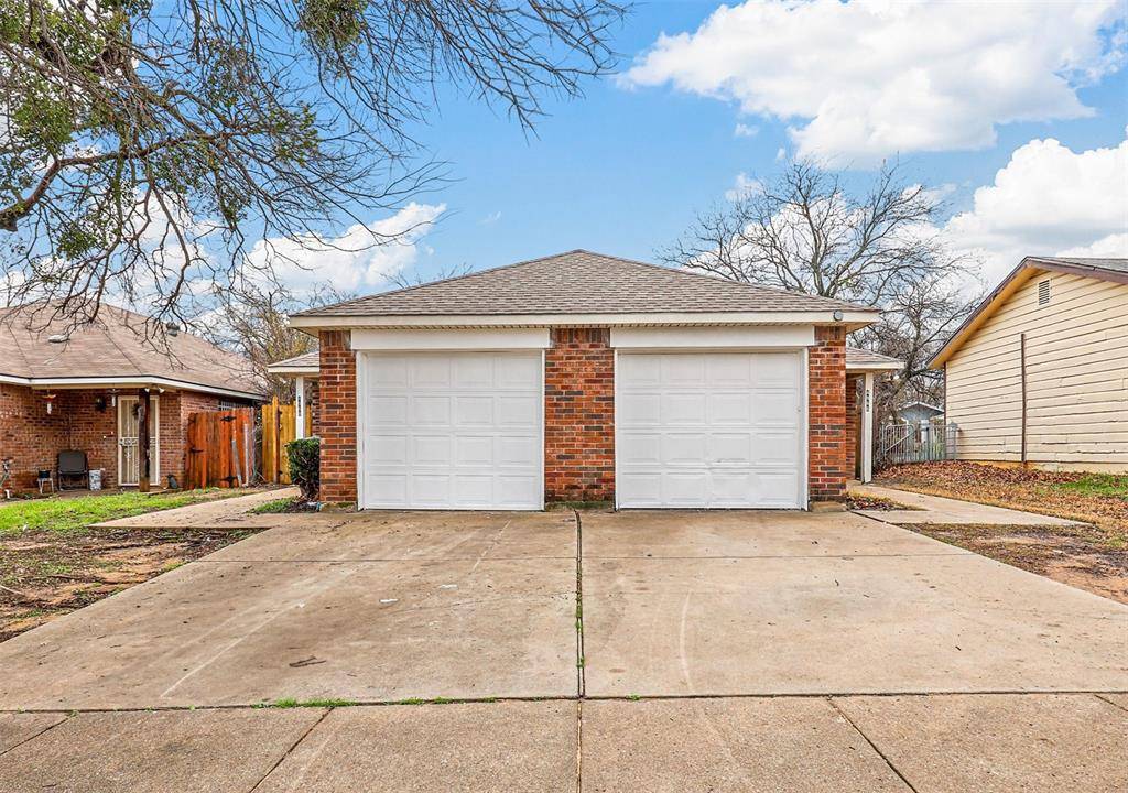4966 Willie Street,  Fort Worth,  TX 76105