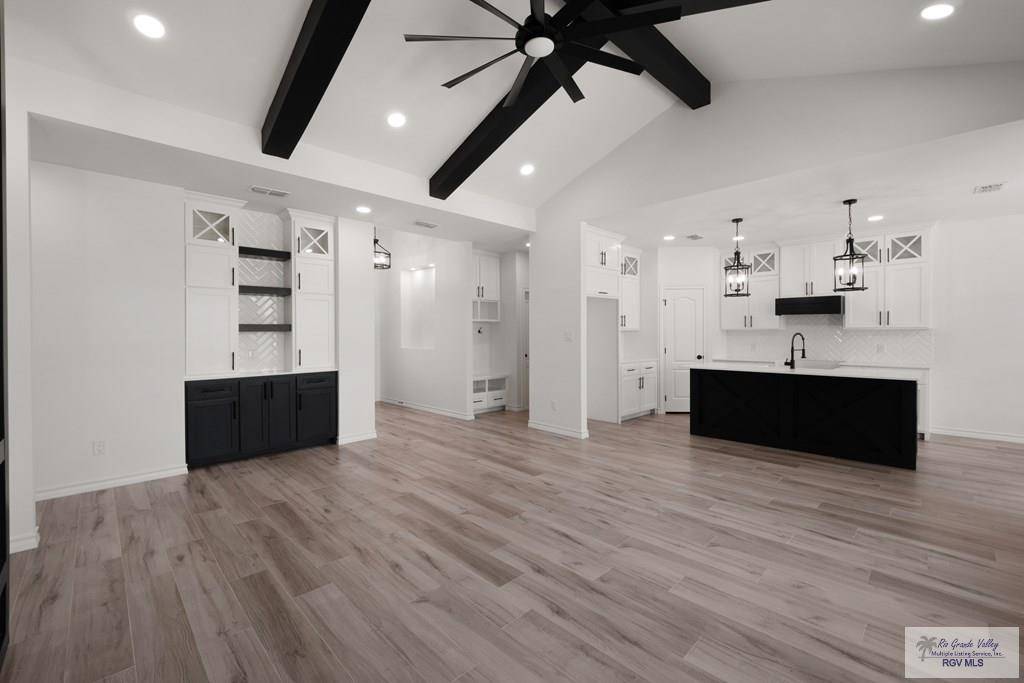 Los Fresnos, TX 78566,111 MARIGOLD DR