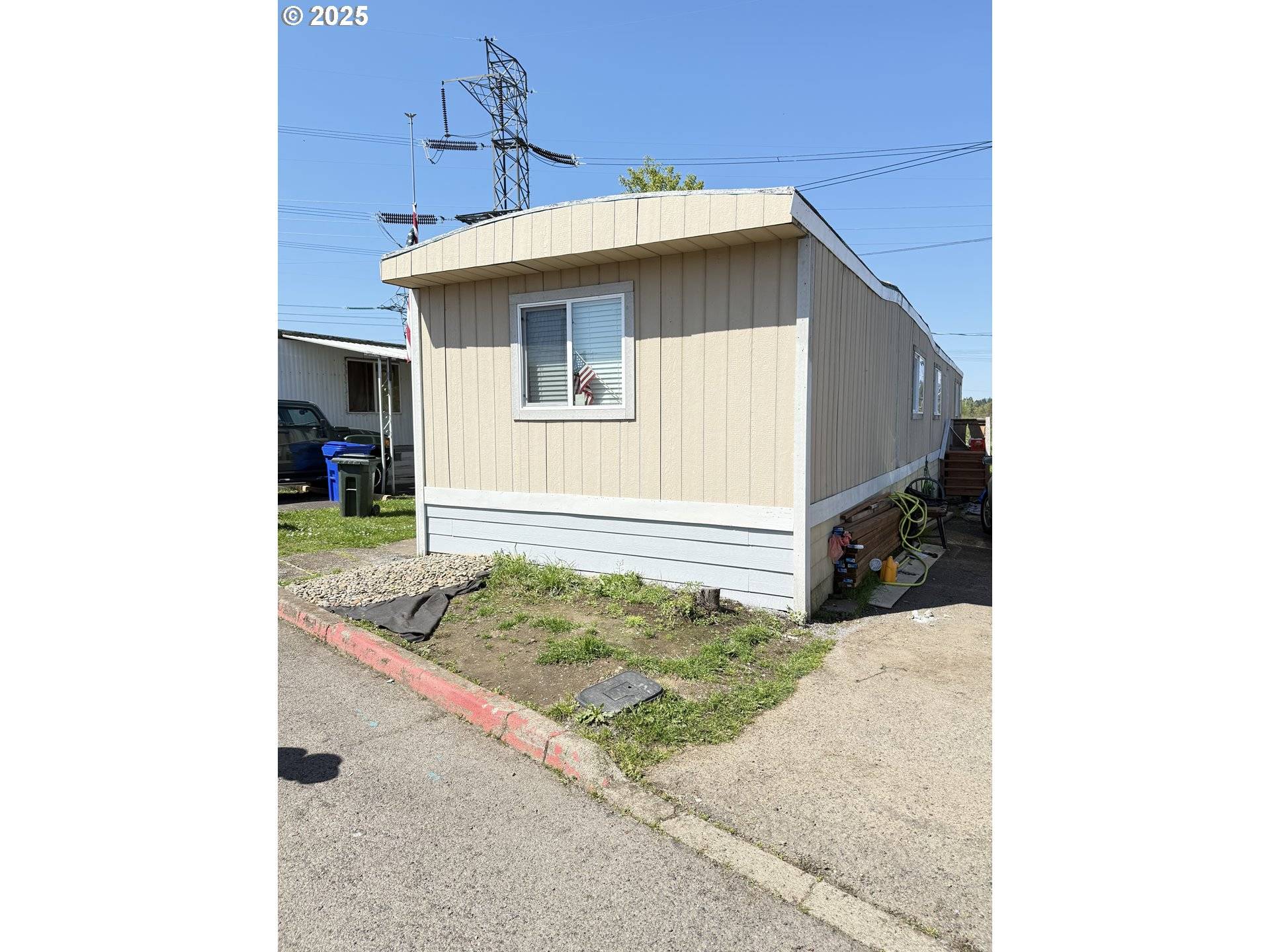 34956 SEAVEY LOOP RD #66, Eugene, OR 97405