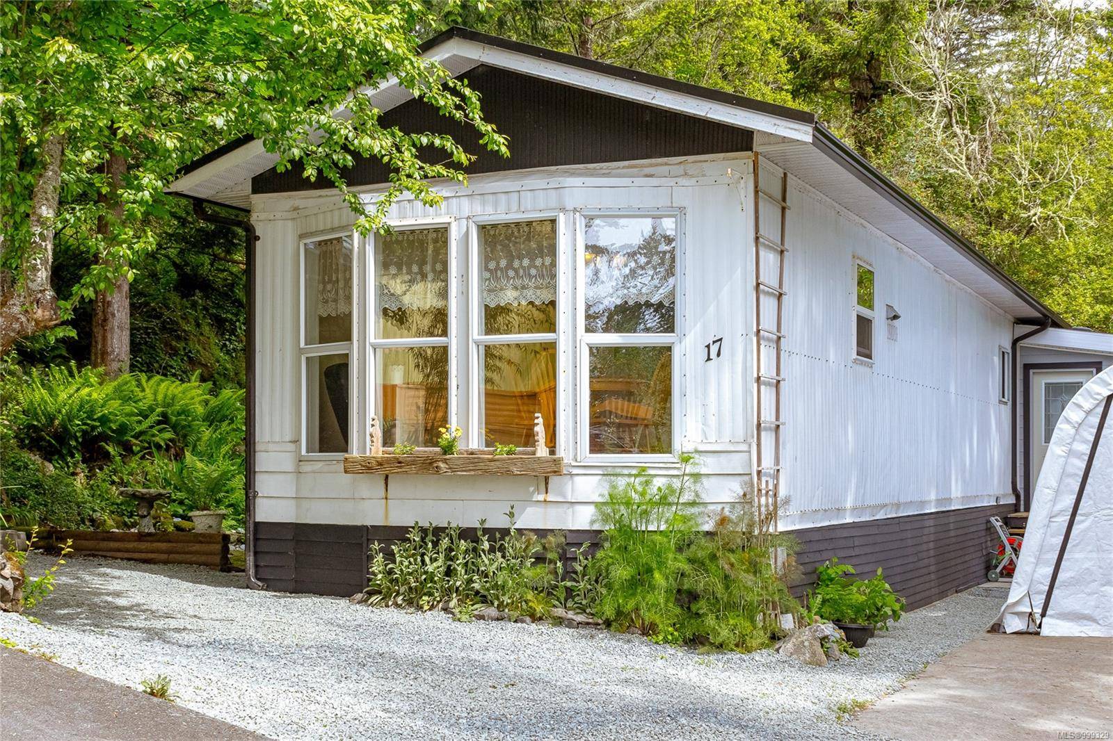 7142 Grant Rd #17, Sooke, BC V9Z 0N3