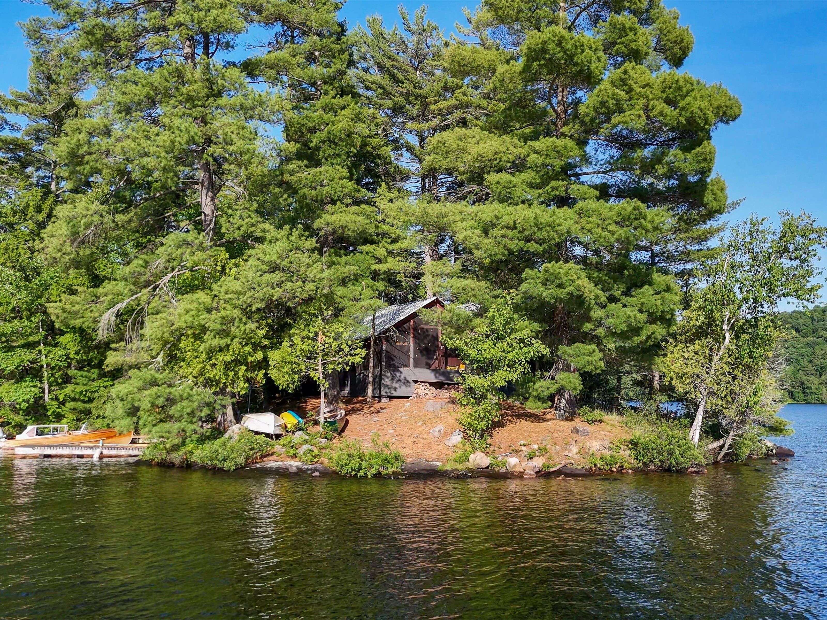 Lake Of Bays, ON P0B 1A0,2 Harper IS