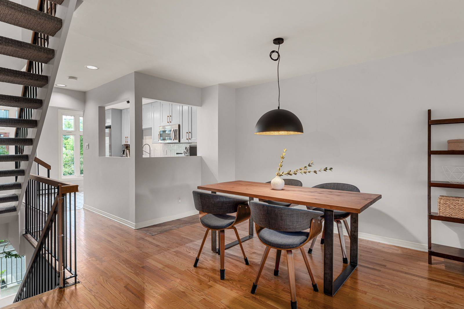 Vanier And Kingsview Park, ON K1L 8K5,20 Charlevoix ST #26