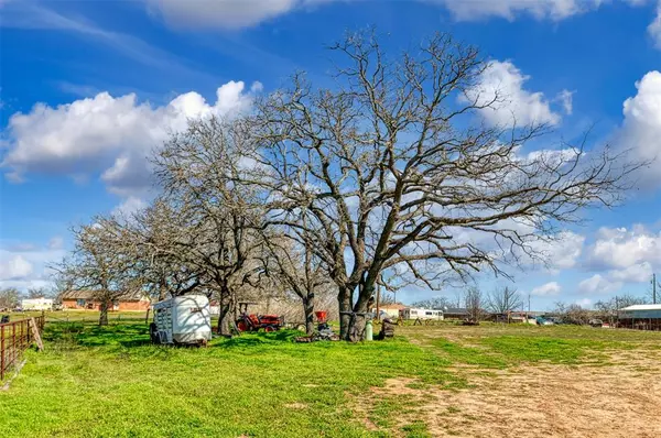 Paradise, TX 76073,6641 FM 2123