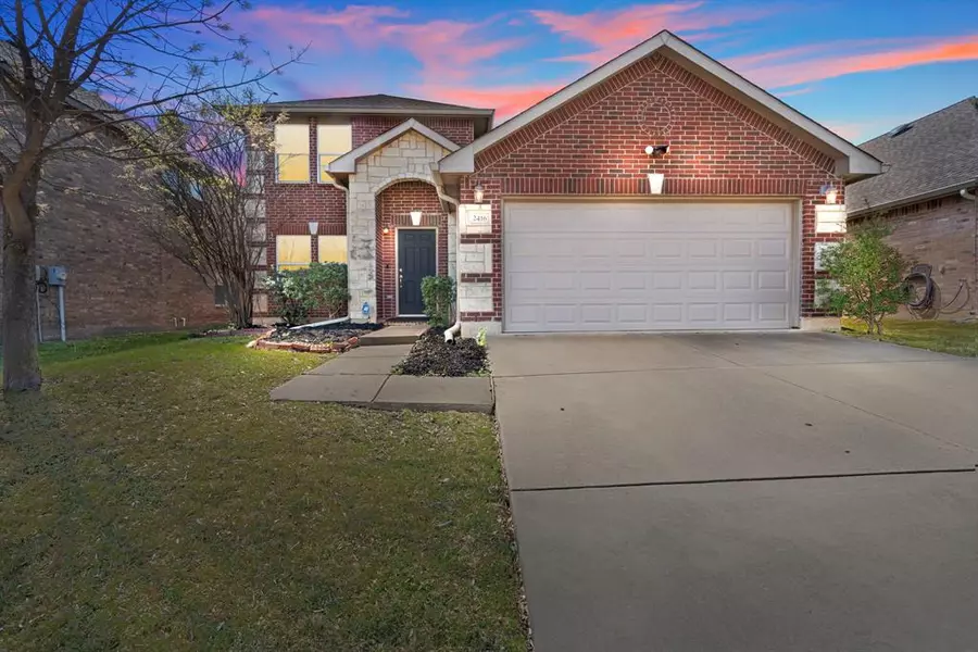 2416 Grand Rapids Drive, Fort Worth, TX 76177
