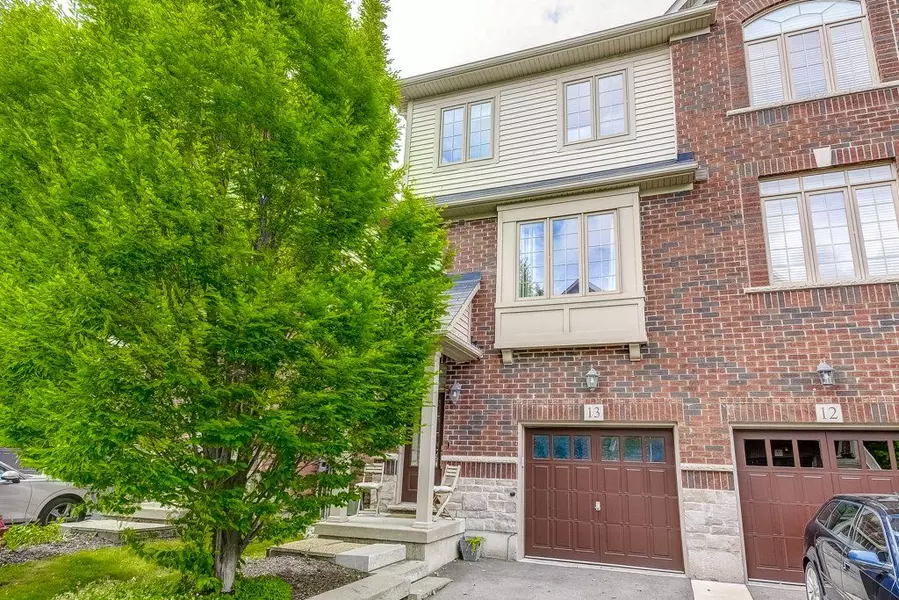 4165 Upper Middle RD #13, Burlington, ON L7M 0V4