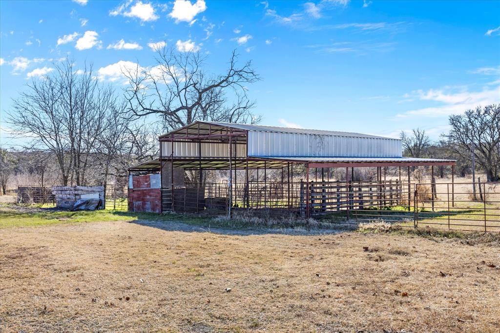 Hico, TX 76457,2532 State Highway 220